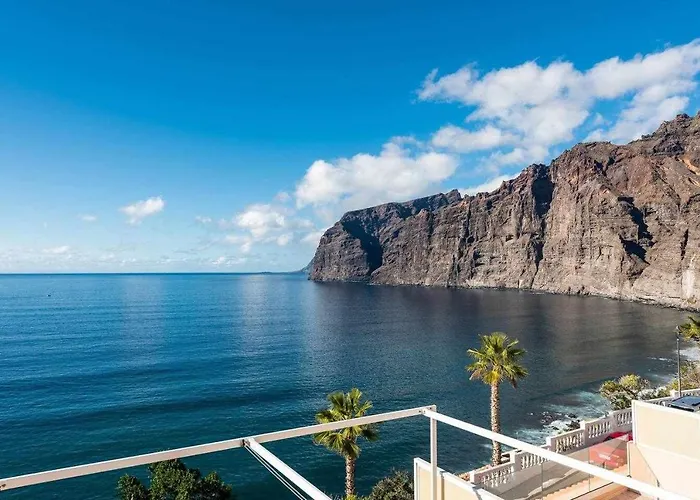 Gigantes Paradise Acantilado de los Gigantes